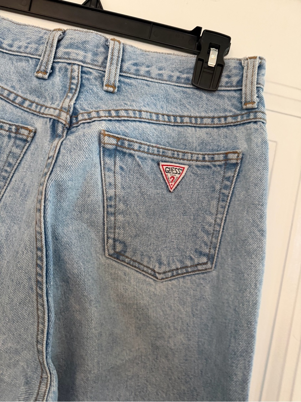 GUESS Light Blue Men's Vintage Wash Jeans size 32